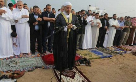 نماز عید سعید فطر در مرزهای غزه