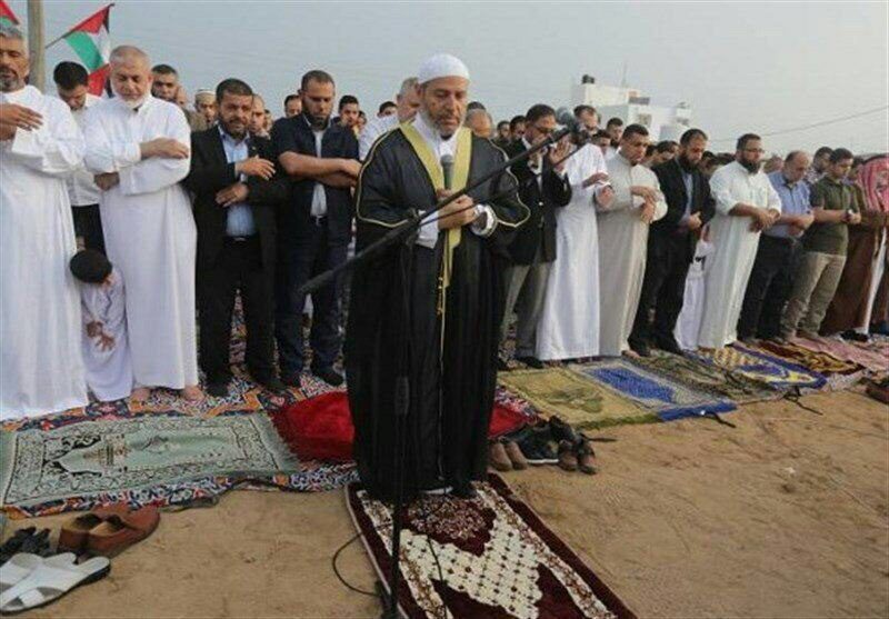 نماز عید سعید فطر در مرزهای غزه