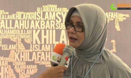 ایرنا هندنو، تازه مسلمان اندونزیایی تبار