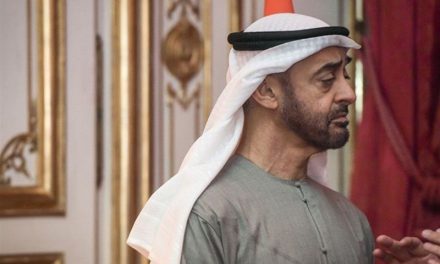 شیخ‌نشین امارات در معرض فروپاشی قرار دارد