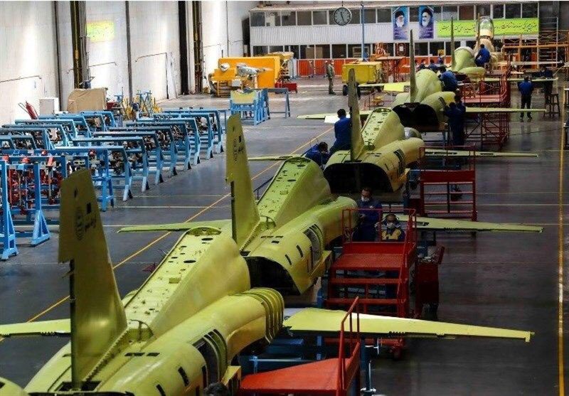 خط تولید انبوه جنگنده ایرانی ک