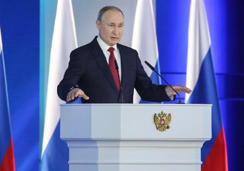 پوتین رئیس‌جمهور و مدیران ارشد نباید دوتابعیتی باشند