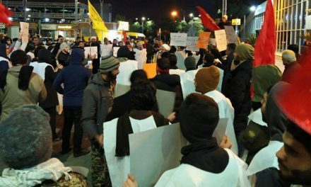 تحصن دانشجویان برای انتقام خون سردار سلیمانی در فرودگاه مهرآباد به شب سوم رسید